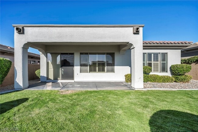 Building Photo - 43 Braelinn Dr