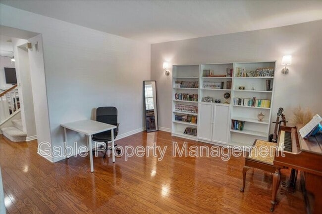 Building Photo - 27448 Coldwater Dr