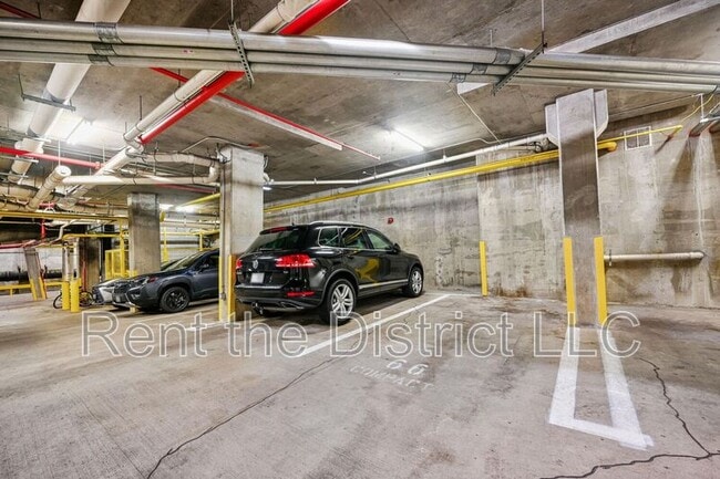 Building Photo - 915 E St NW