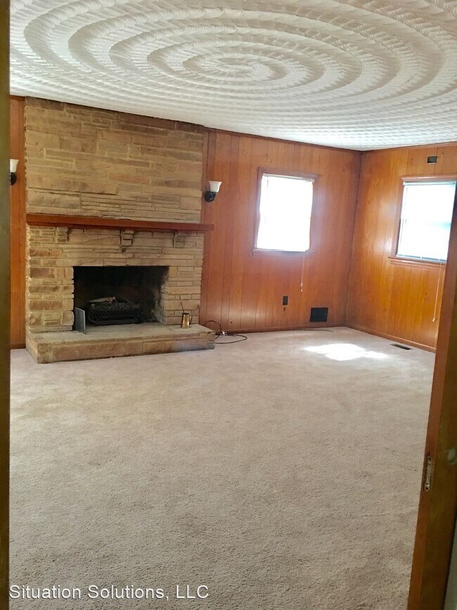 Building Photo - 3 br, 2 bath House - 1033 Georgetown Rd