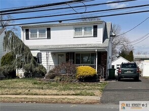 Building Photo - 3257 Washington Rd