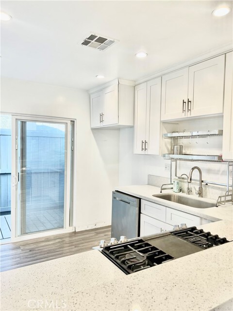 Building Photo - 7110 Valmont St