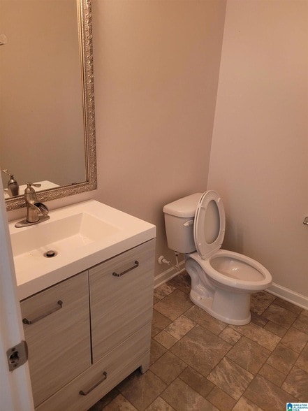 Building Photo - 407 W Park Dr