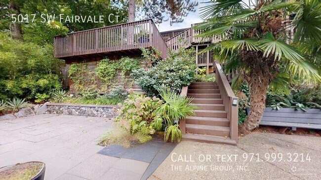 Building Photo - 5017 SW Fairvale Ct