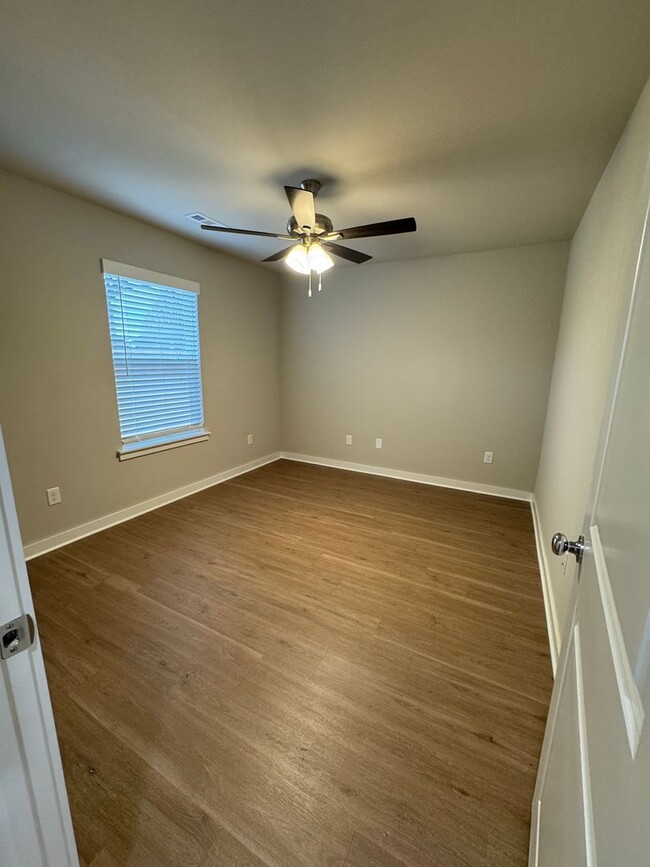 Building Photo - NEW 2 Bedroom In Centerton!