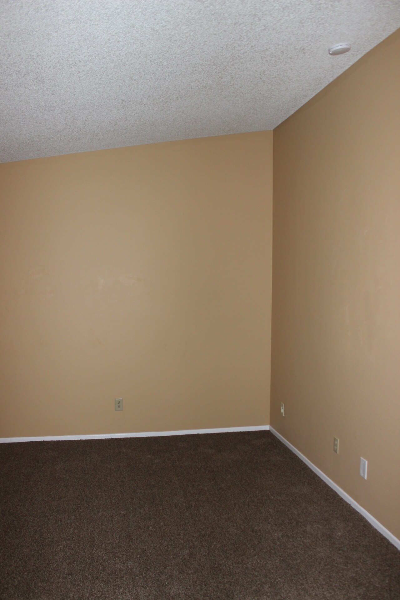 Bedroom #2 - 5217 Jefferson Sq