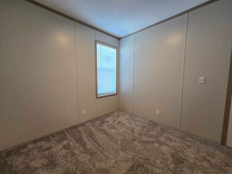 Building Photo - 52705 Van Buren Dr