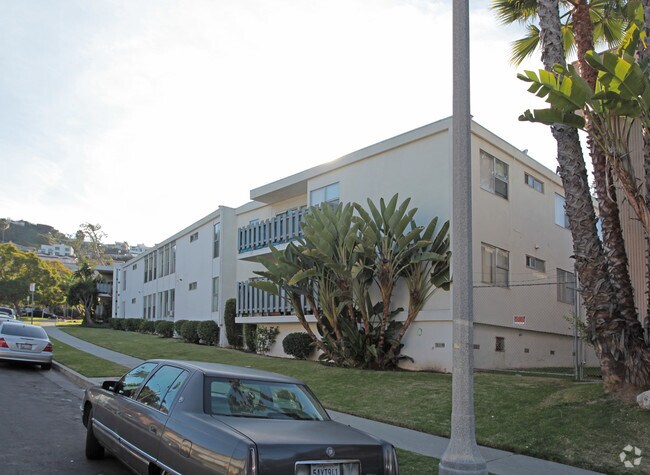 Building Photo - Fountain Manor Estates, Incorporated
