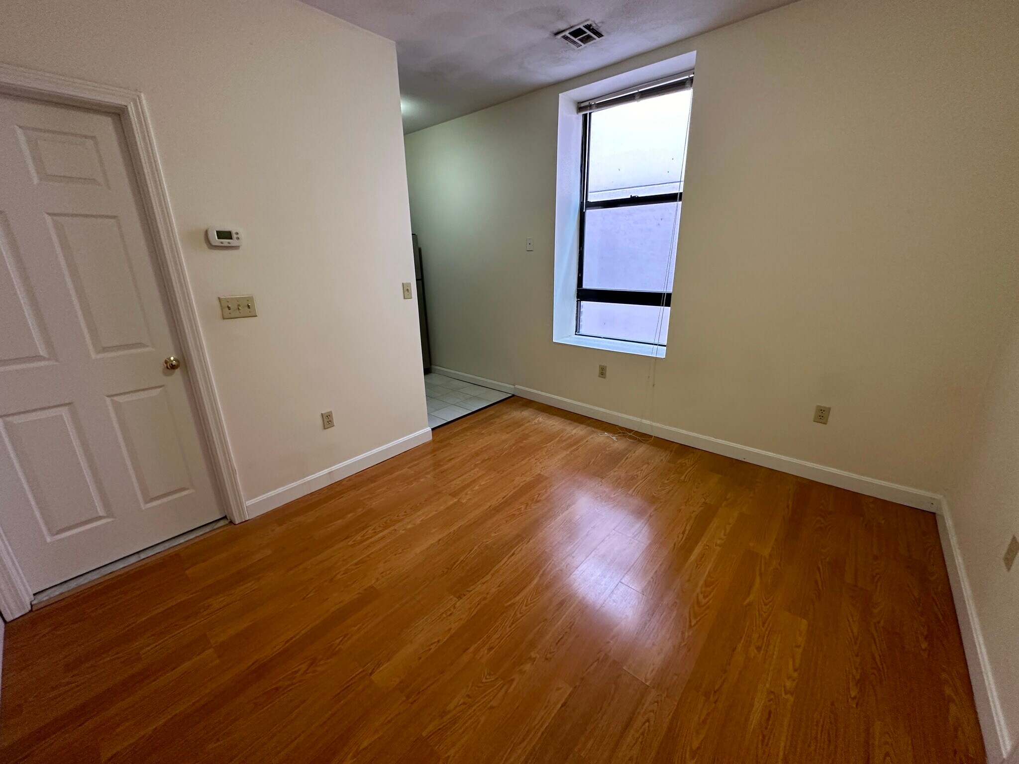 Building Photo - 83 Essex St