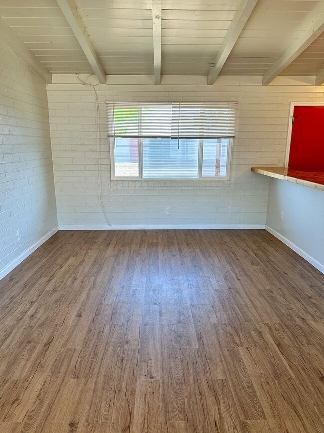 Building Photo - 2770 N Forgeus Ave