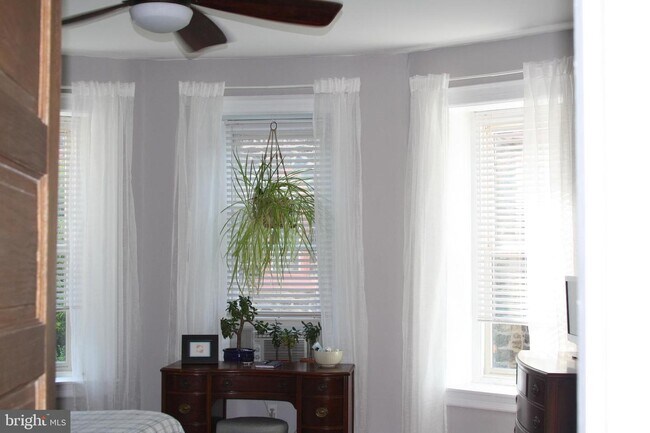 Building Photo - 416 Highland Ave