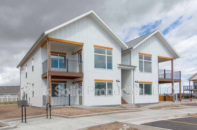 Building Photo - 1900 Good Hearted Pl