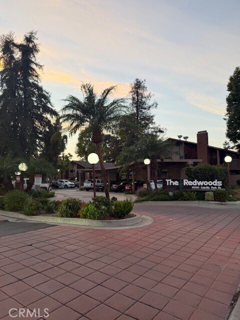 Building Photo - 1016 Cabrillo Park Dr