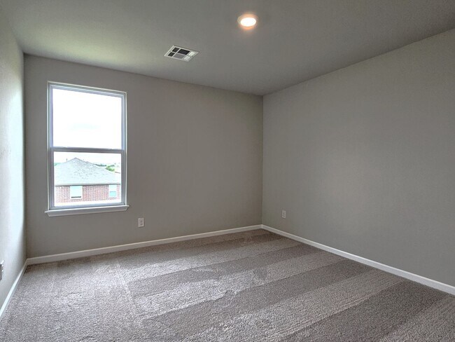 Building Photo - 1708 Amaranth Ln