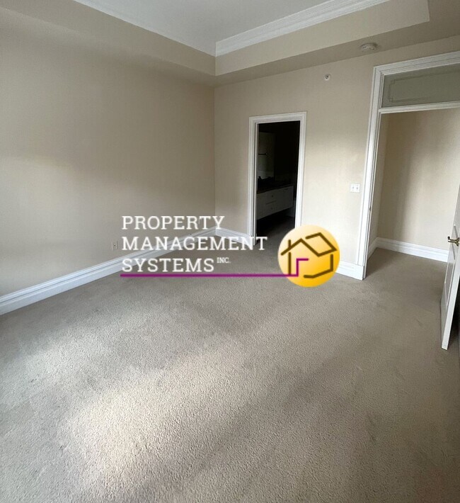 Building Photo - Spacious 2 Bedroom Condo Downtown SLC