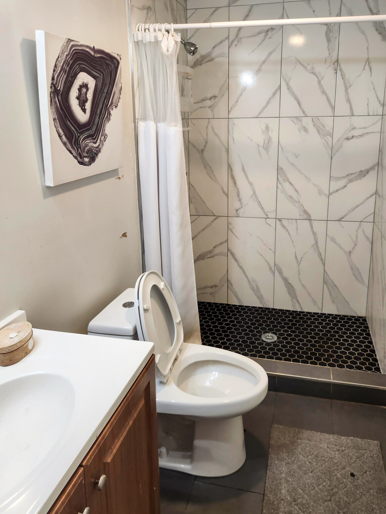 Building Photo - 2136 Chestnut Hill Cir