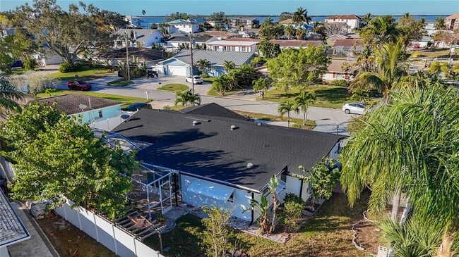 Building Photo - 2161 Edythe Dr