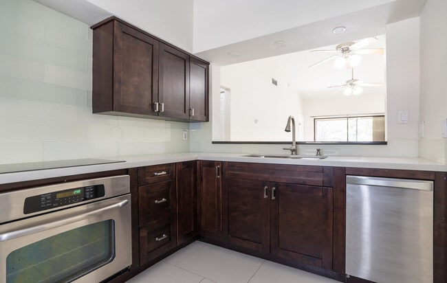 Building Photo - 3129 Millwood Terrace