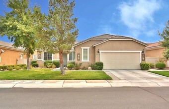 Building Photo - JESS RANCH - 3 BEDROOM