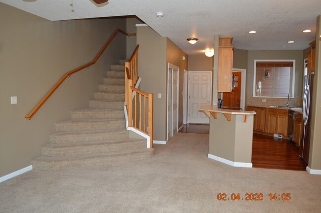 Building Photo - 106 Coho Terrace