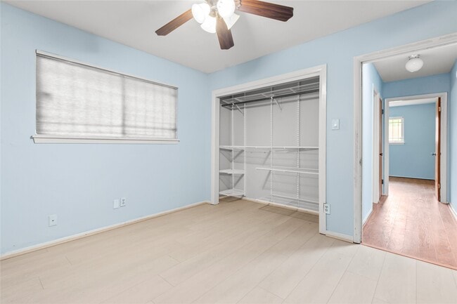 Building Photo - 8203 Braes River Dr