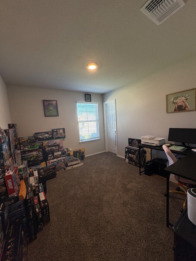 Building Photo - 2534 Merganser Dr