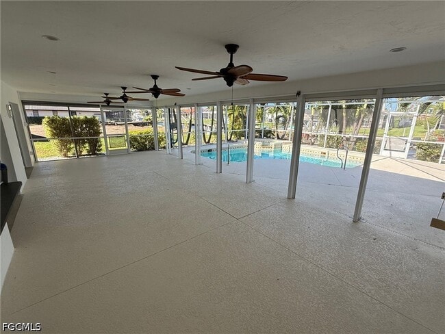 Building Photo - 5354 Coral Ave