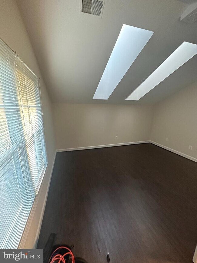 Building Photo - 14425 Tracy Schar Ln