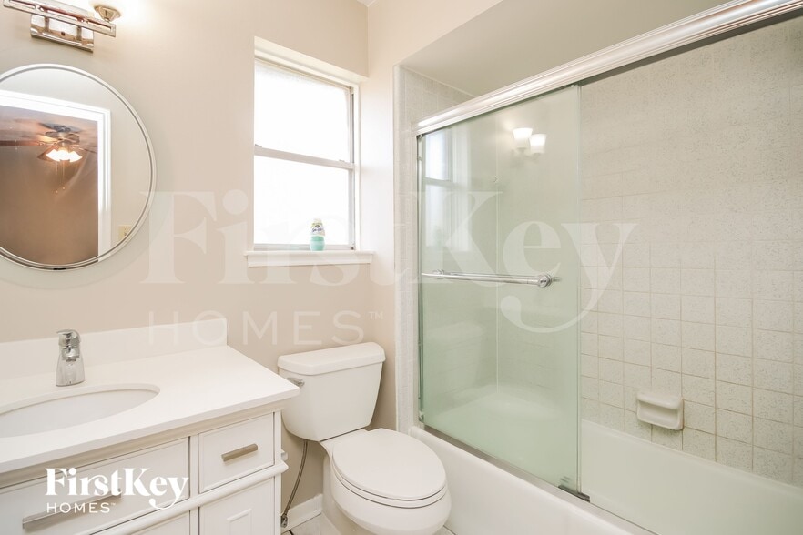 Building Photo - 4515 Tuscarora St