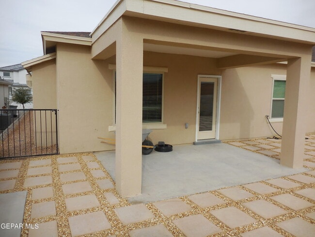 Building Photo - 7316 Glacier Dr