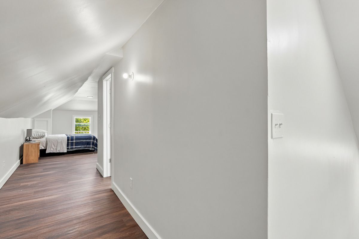Building Photo - 15053 Spring Garden St