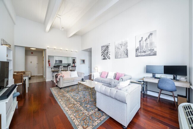 Building Photo - 1500 Washington St