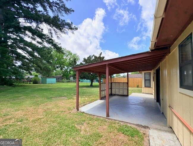 Building Photo - 603 Plantation Village Dr