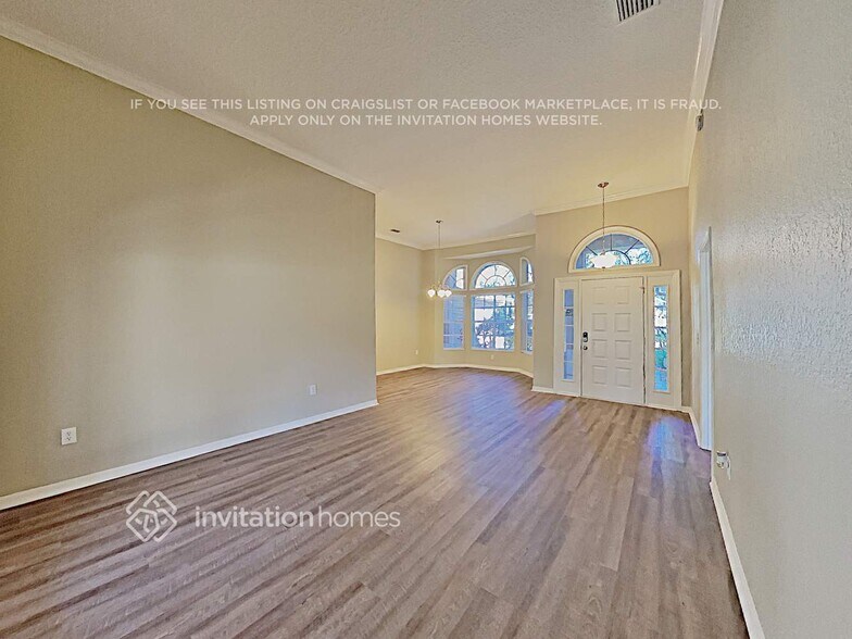 Building Photo - 3219 Concord Way