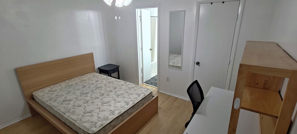 Building Photo - 4000 SW 23rd St