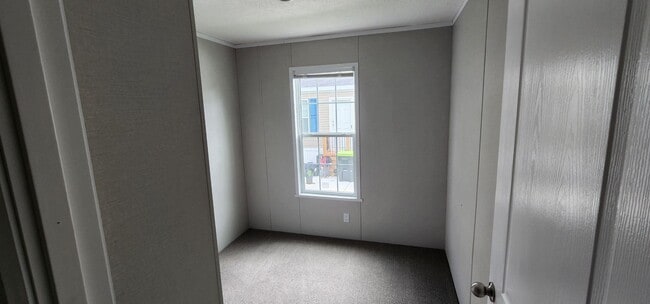 Building Photo - 2467 8 Mile Rd