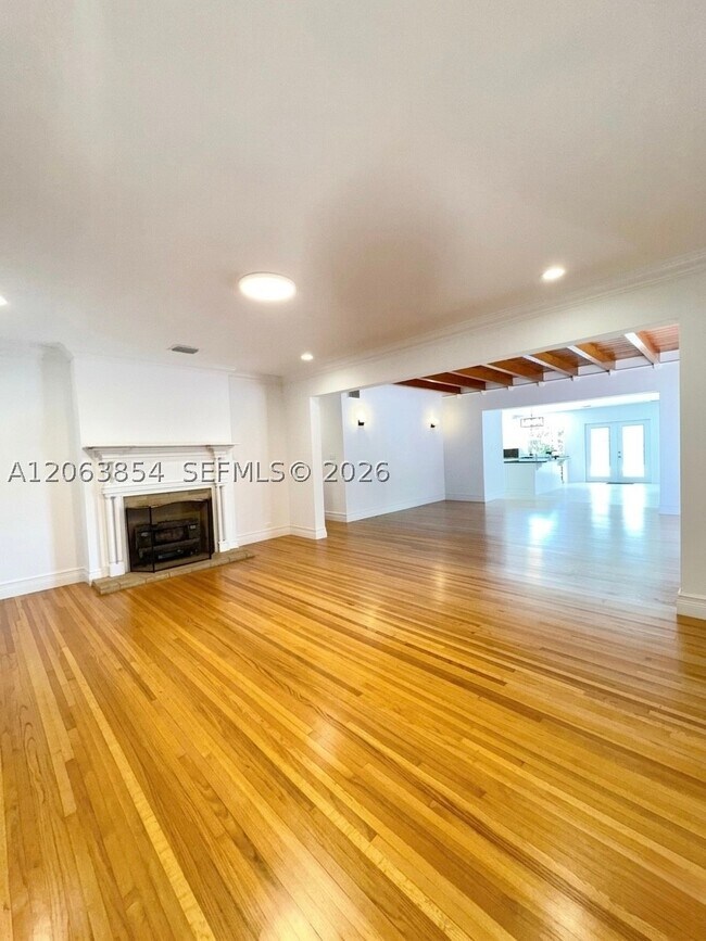 Building Photo - 12345 SW 63rd Ave