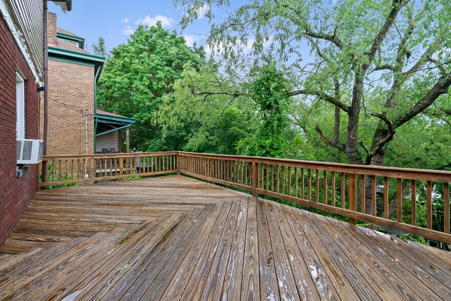Building Photo - 3001 Mount Allister Rd