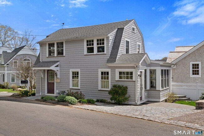 Building Photo - 218 Totoket Rd
