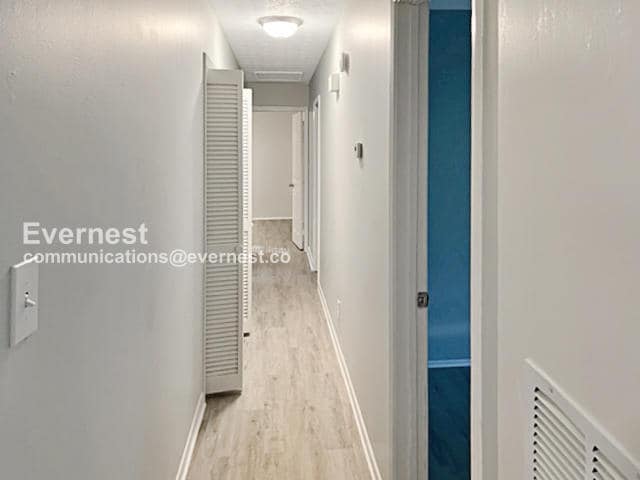 Building Photo - 8789 Ashton Rd