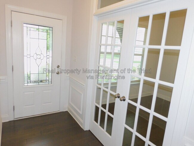 Building Photo - 6417 Bluestone Park Dr