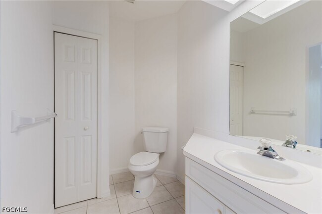 Building Photo - 5612 Rose Garden Rd