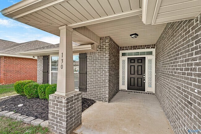 Building Photo - 130 Tybee Dr