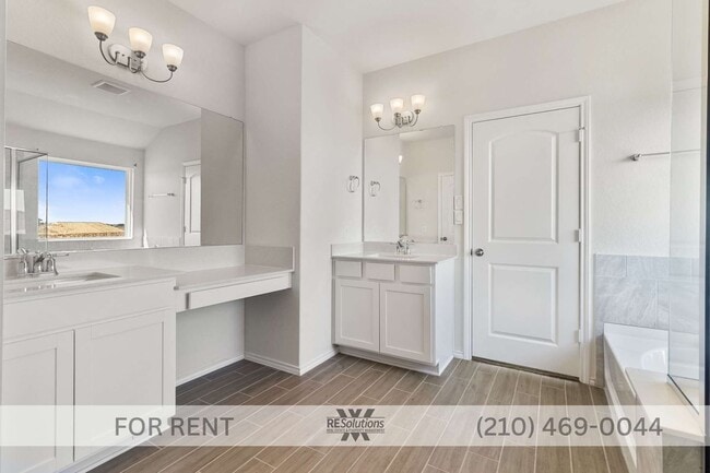 Building Photo - 4015 Wild Bloom Rd