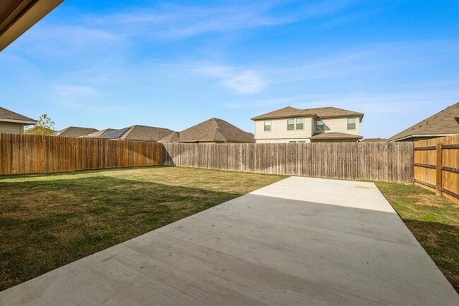Building Photo - 229 Reagor Dr