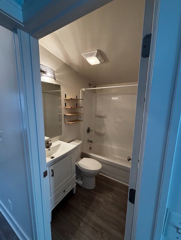 Building Photo - 7416 68th St SE