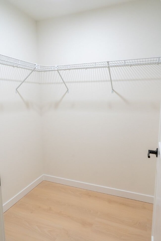 Building Photo - 4015 SW Thistle St