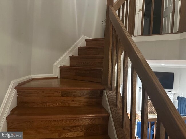 Building Photo - 14162 Compton Valley Way