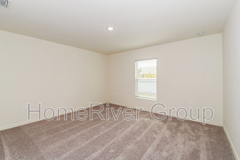 Building Photo - 3702 NW 48th St
