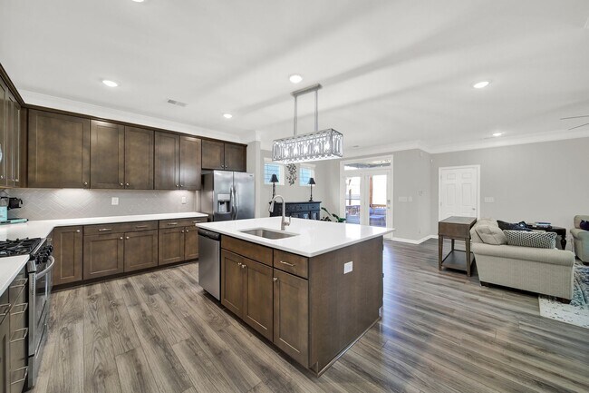 Building Photo - Beautiful 3 bed house in Belmont NC!